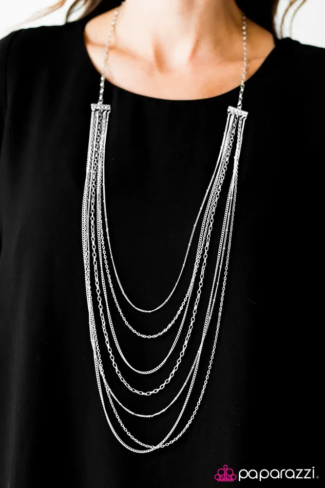 Paparazzi Jewelry Paparazzi Necklace Keepin It Street Silver Necklaces