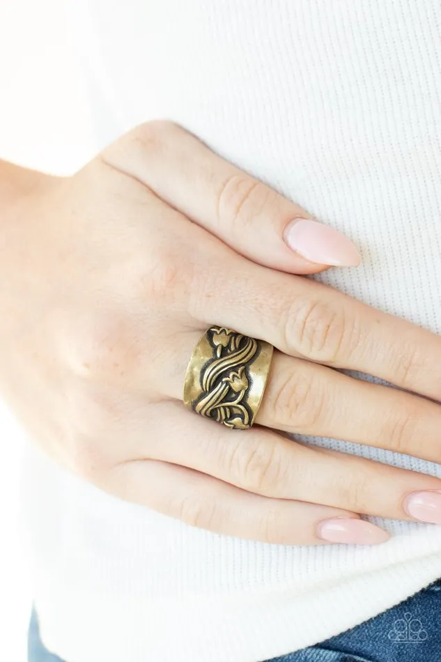 Paparazzi Jewelry Paparazzi Ring Follow The Tulips Brass Rings