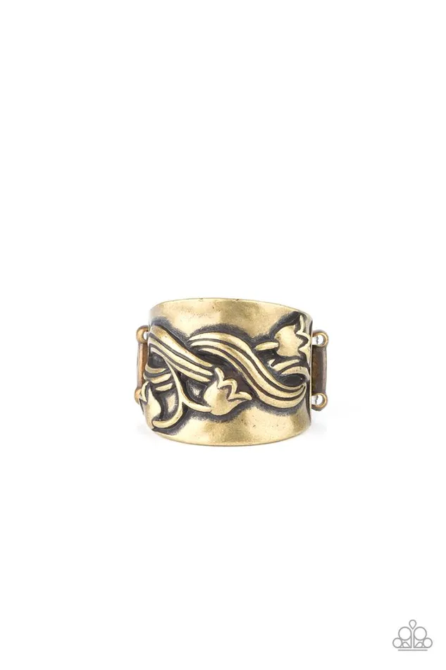 Paparazzi Jewelry Paparazzi Ring Follow The Tulips Brass Rings Paparazzi Jewelry Paparazzi Ring Follow The Tulips Brass Rings