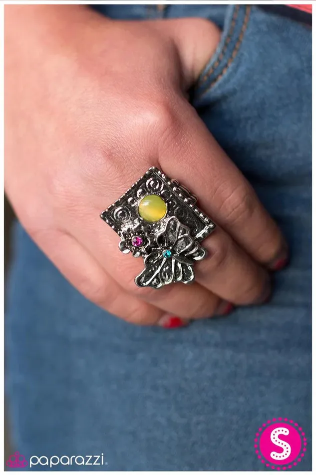 Paparazzi Jewelry Paparazzi Ring Look Before You Leap Yellow Rings