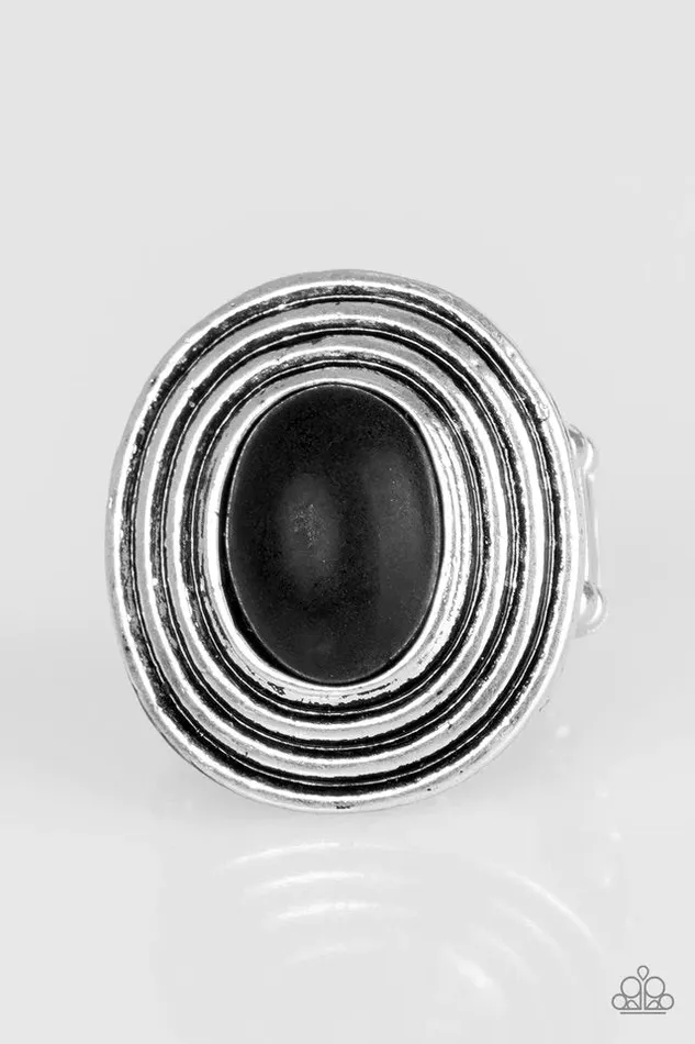 Paparazzi Jewelry Paparazzi Ring Spiraling Sands Black Rings