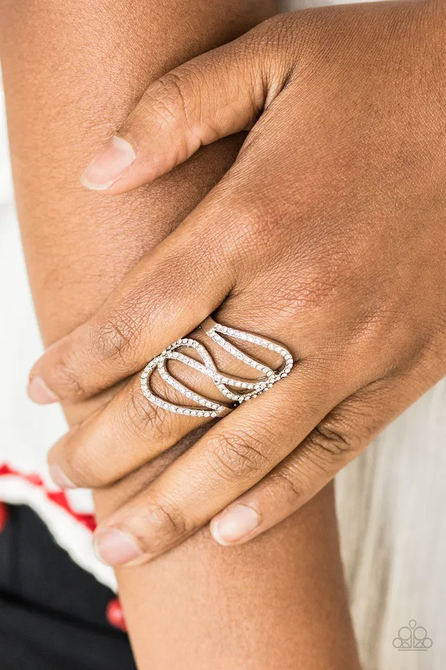 Paparazzi Jewelry Rings Paparazzi Ring Chasing Starlight White