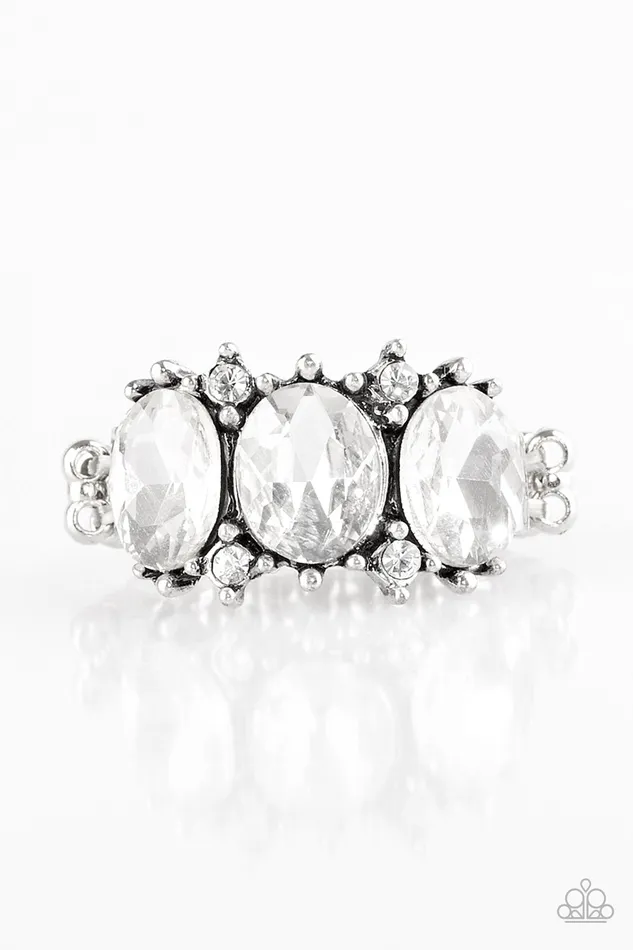 Paparazzi Jewelry Rings Paparazzi Ring Straighten Your Crown White