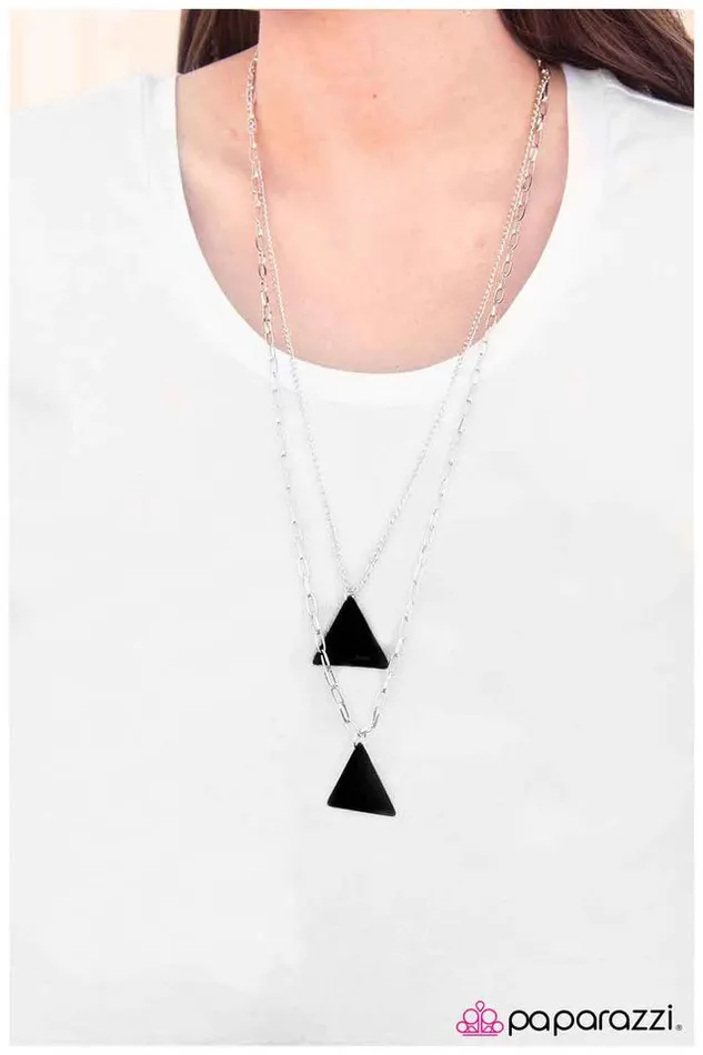 Paparazzi Necklace Black Bermuda Black Paparazzi Jewelry Necklaces