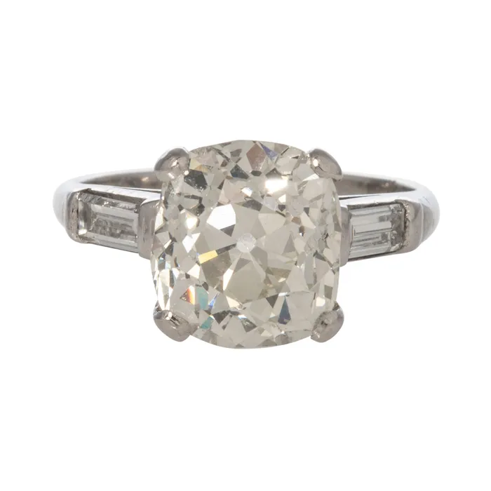 Rings Croghans Estate 426ct Cushion Center 50ct Baguette Side Diamond Platinum Ring Rings Croghans Estate 426ct Cushion Center 50ct Baguette Side Diamond Platinum Ring