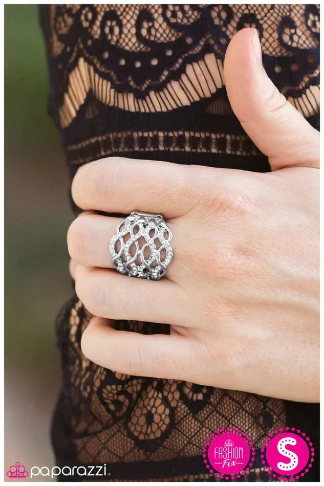 Rings Paparazzi Jewelry Paparazzi Ring On The Airwaves White