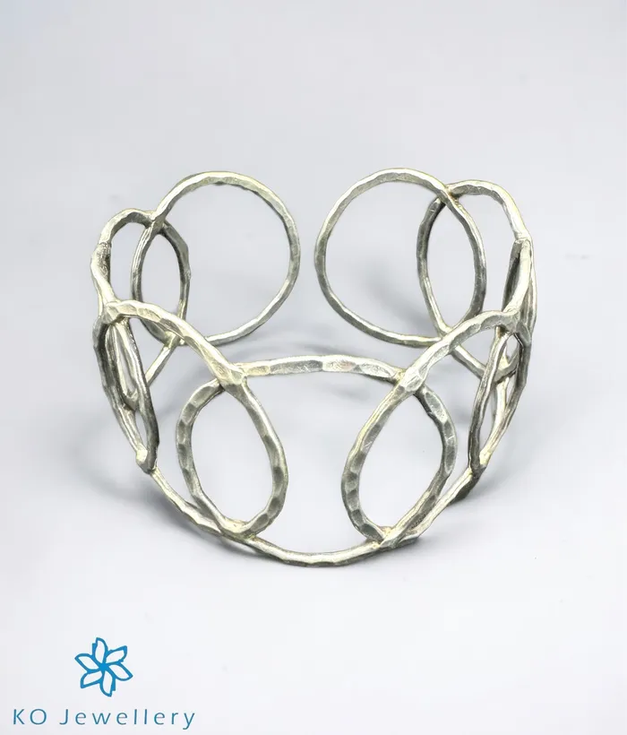 Bracelets Jaipur The Circled Silver Flexible Open Bracelet
