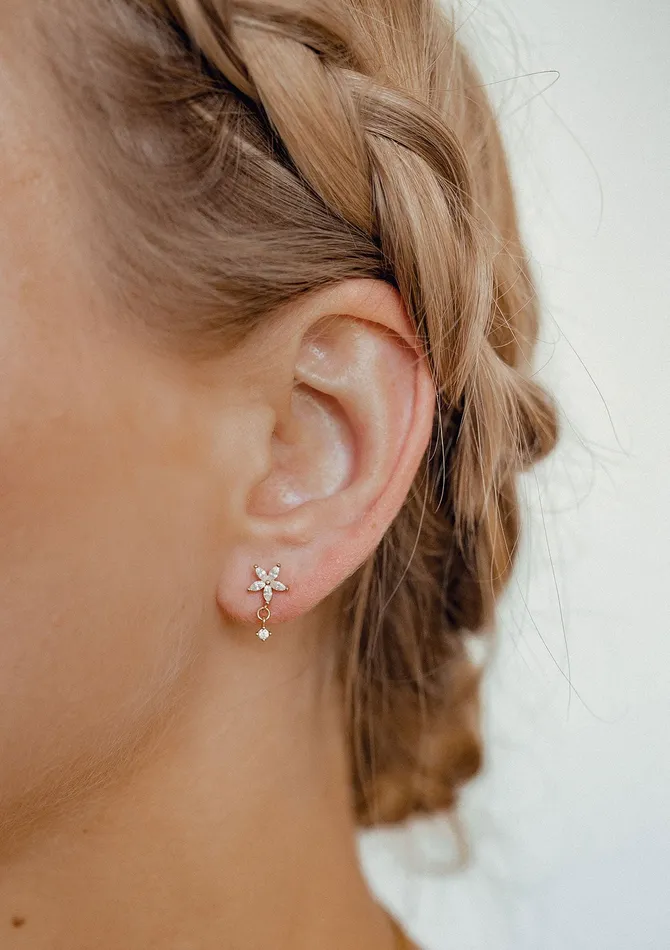 Earrings Hey Happiness Daisy Drop Stud Earrings Sterling Silver Gold