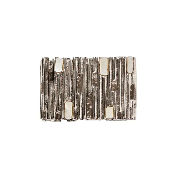 Kim Seybert Matrix Napkin Ring in Gold Set of 4 Kim Seybert Rings Kim Seybert Matrix Napkin Ring in Gold Set of 4 Kim Seybert Rings