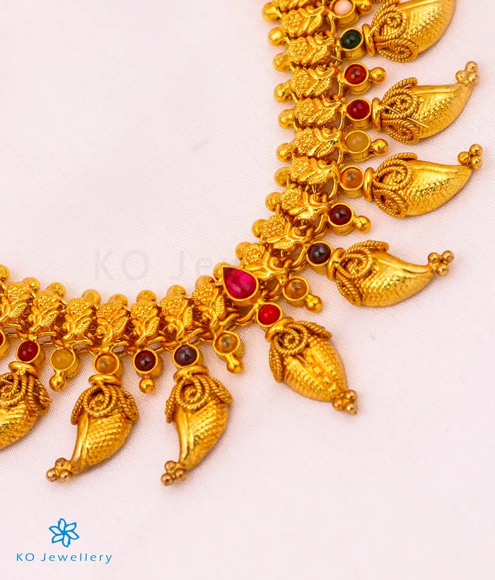 Necklaces Silversmith The Ananya Silver Navratna Mango NecklaceWaistbelt