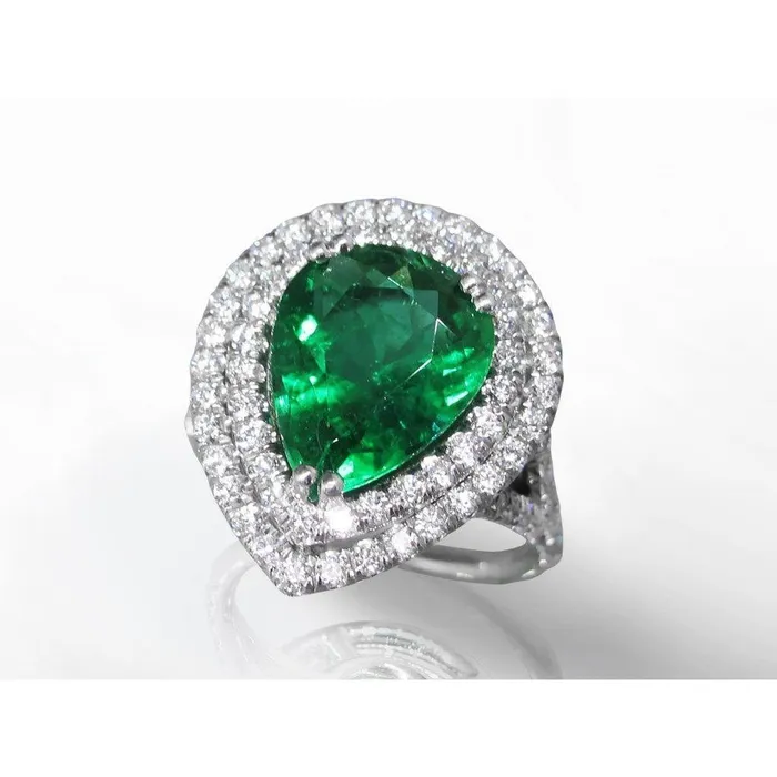 Pear Cut Green Emerald With Halo Round Natural Earth Mined Diamond Wedding Ring 550 Ct Gold GB Rings Pear Cut Green Emerald With Halo Round Natural Earth Mined Diamond Wedding Ring 550 Ct Gold GB Rings
