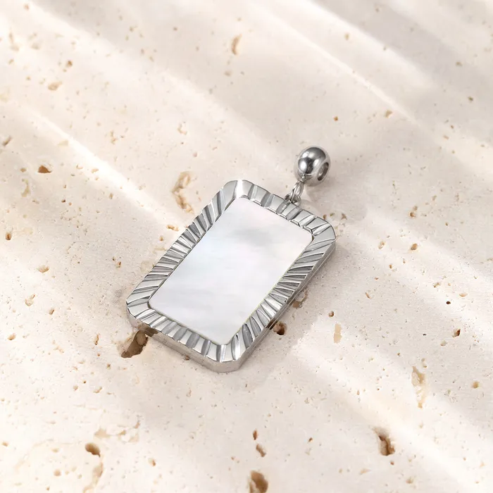 PreStyled Sets Hey Happiness Shining Rectangle Pendant Gold