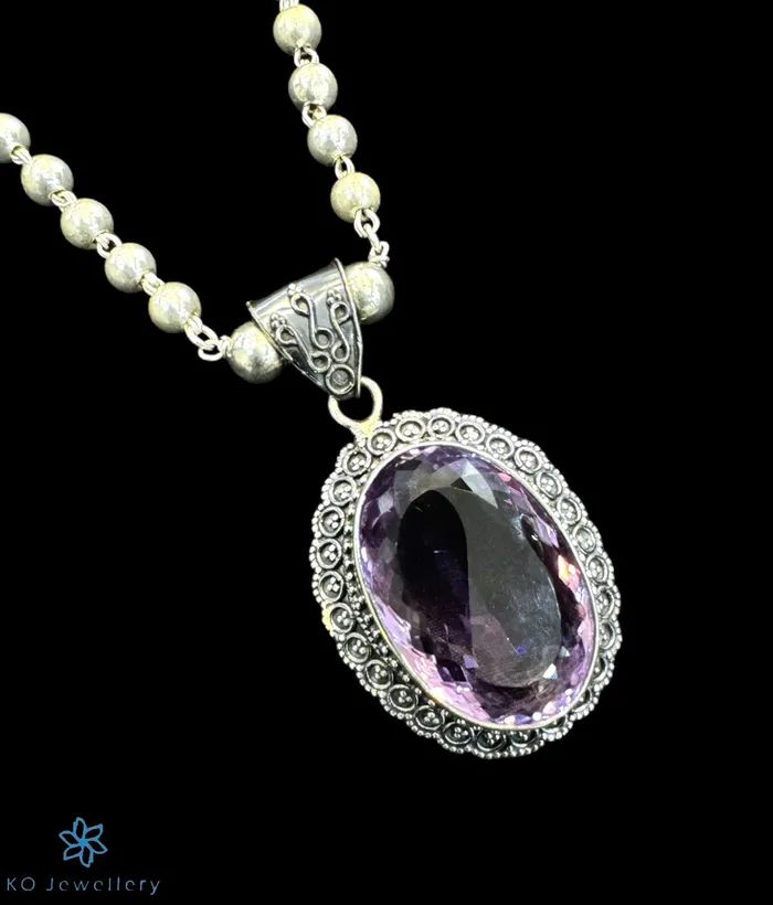 The Ragavy Silver Gemstone Necklace Gemstone Necklaces